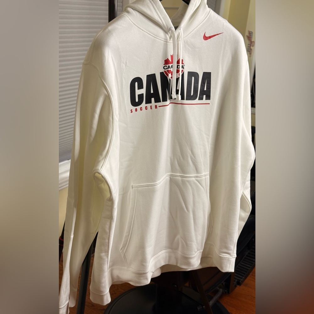 Beautiful Soccer Canada Hoodie !!!
Let’s Go!!! - Picture 6 of 8